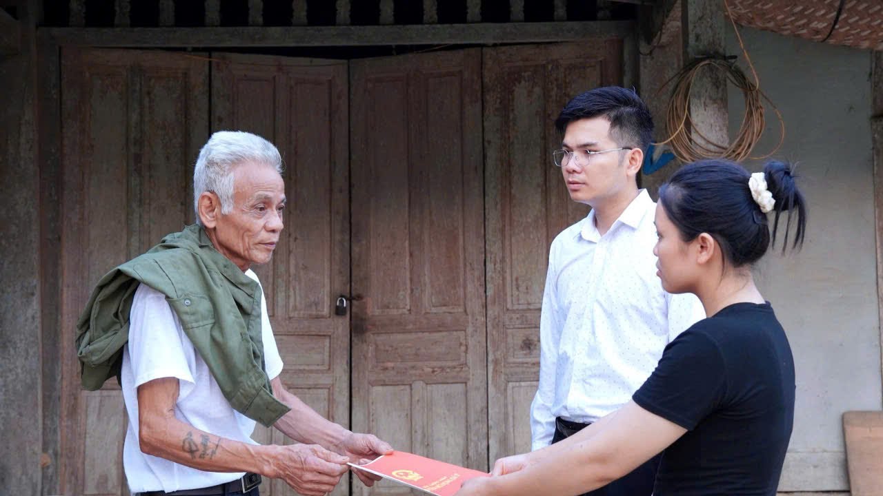 Uyen's past haunts CEO David: Can she help him recover memories and reclaim her stepdad's house?