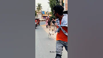 Skating masti 🤪🤣 #skater #brotherskating #skating #girlreaction #girls #funny #road #masti #india