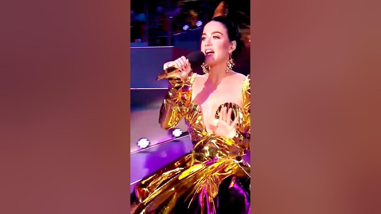 Katy Perry - Roar | Coronation Concert at Windsor Castle - BBC (Great Live Session)