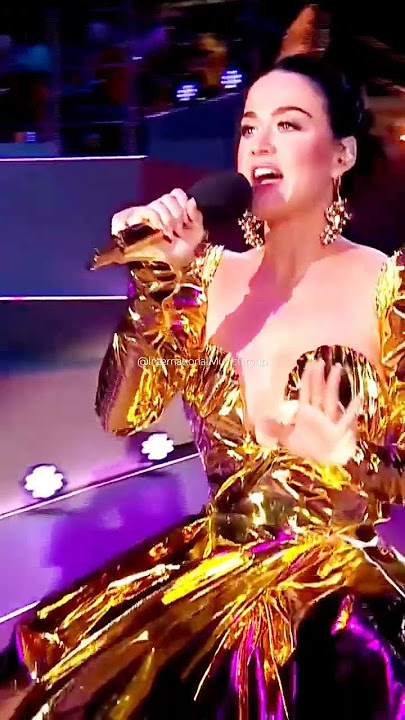Katy Perry - Roar | Coronation Concert at Windsor Castle - BBC (Great Live Session)
