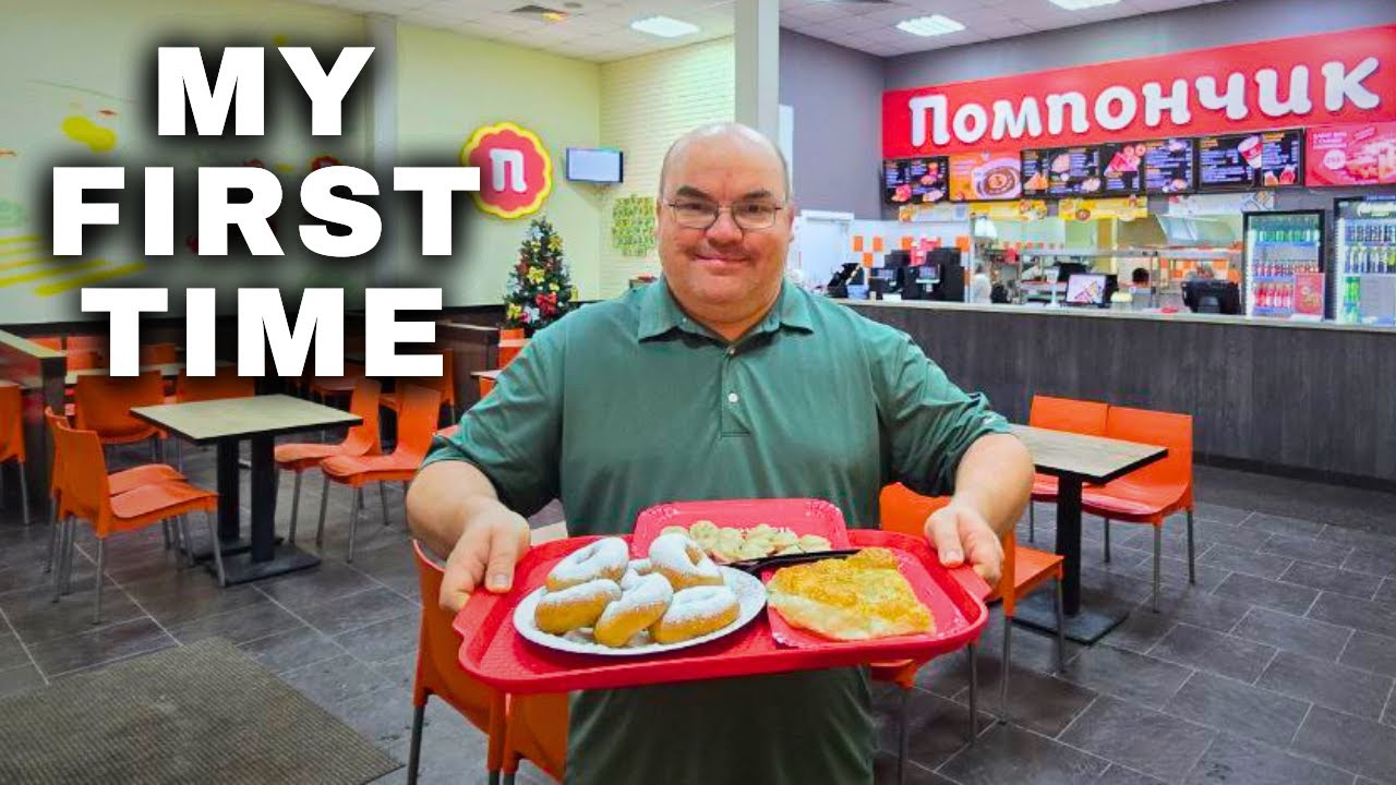 Australian Tries Russian Fast Food for the First Time