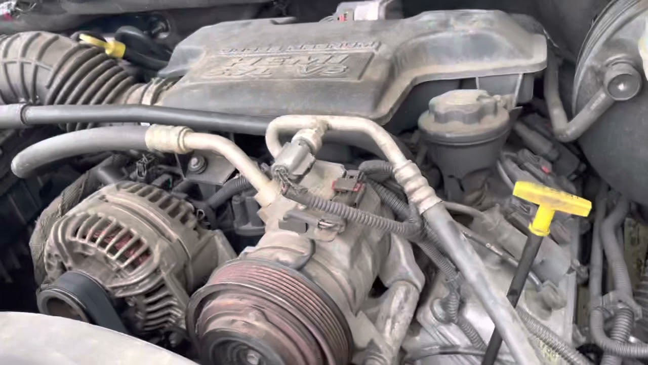 Dodge Ram Magnum 5.7 v8 engine sound - YouTube
