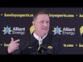Iowa Introduces Jim Barnes as Head Volleyball Coach の動画、YouTube動画。