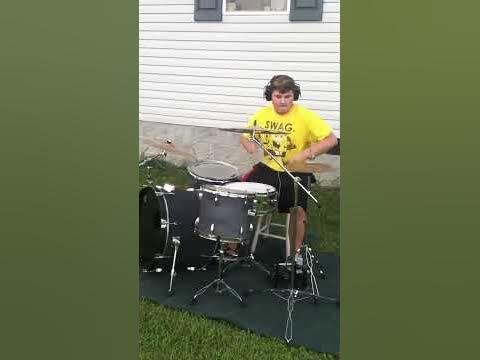 Peyton Shaw playing drums Nickelback Animals - YouTube