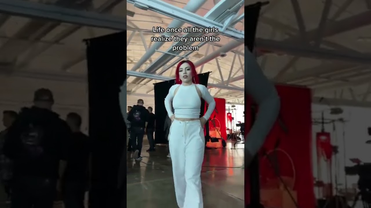 louder for the ladies in the back 👏🏼