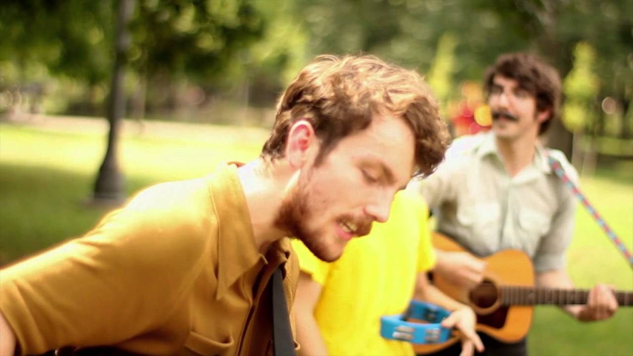 The Elwins - Forgetful Assistance | Live in Bellwoods