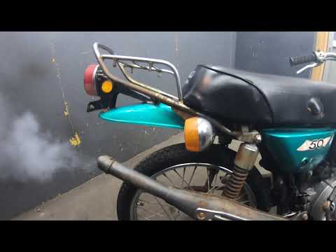 ハスラー50 TS50 エンジン始動 ! - YouTube ハスラー50 TS50 エンジン始動 ! - YouTube