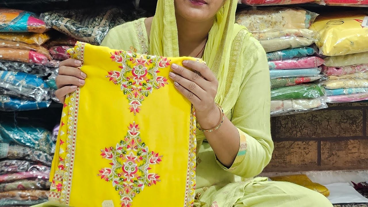 सबकी पसंद के दिल ❤️को लुभाने वाले सूट💥08.10.24.☎️7027230500