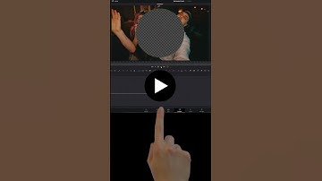 Animate a MASK for a Cool Transition! - DaVinci Resolve