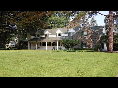 20 Loudon Heights North, Loudonville, NY home video tour