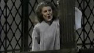 LUCIA DI LAMMERMOOR Mad Scene - Part 1 of 3