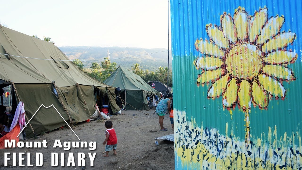 Mount Agung : Field Diary : Membawa Warna ke Desa Les / Bringing Color to Les Village