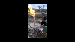 Ngebor sumur bukannya air yang keluar malah Gas 🤣🤣🤣