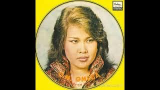 ELVI SUKAESIH    -   KECEWA HATI