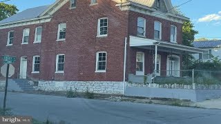 247 E Liberty Street, Martinsburg, WV Presented by HOLLI KUDLAK.