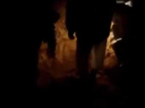 فلم عذاب القبر نكير و منكر الصالح و الشرير شاهد ماذا ينتظرنا اصلح اعمالك و ثب الى الله ثوبة خالصة 