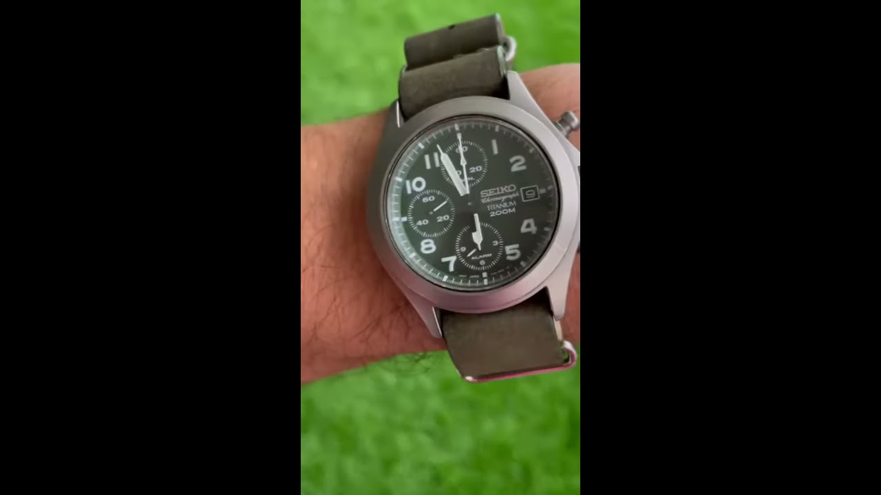 Seiko chronograph titanium 200m shop
