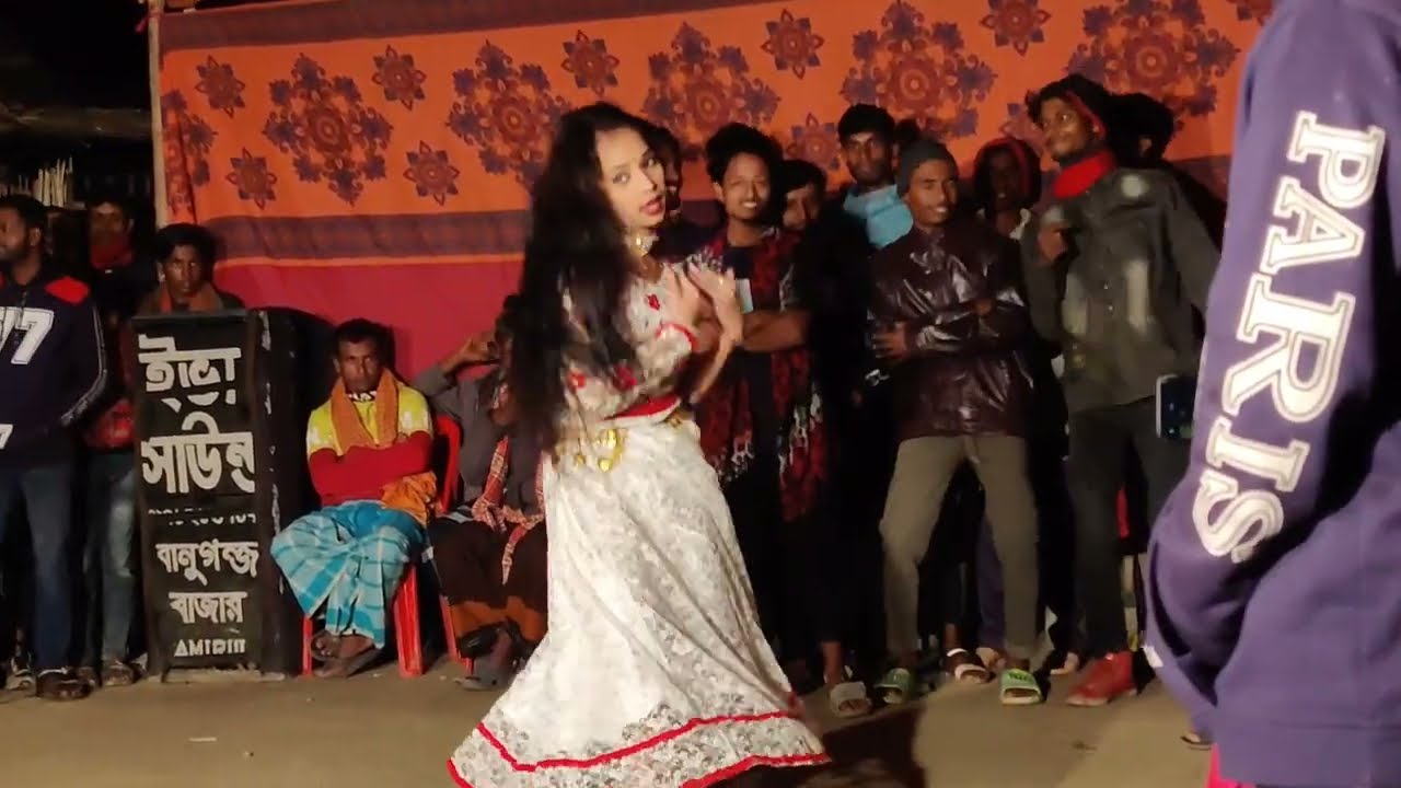 আমি দেখতে লালে লাল রূপে গোল মরিচ যায় ঝাল/Dakte lal a lal/Item Song Bipasha Kobir/Misty/New Dance