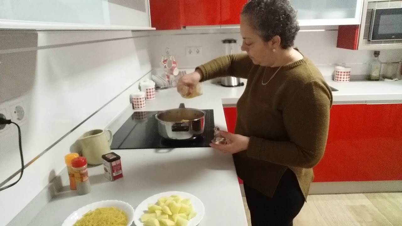 Fideos con costillas de cerdo