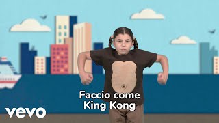 Video thumbnail of "Piccolo Coro dell'Antoniano - Come King Kong (official video) - 65° Zecchino d'oro"