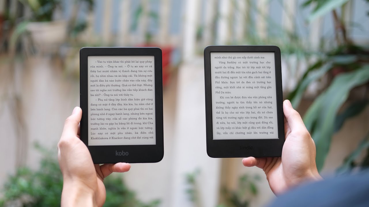 Kobo Clara 2E vs Kindle Basic 11th - YouTube