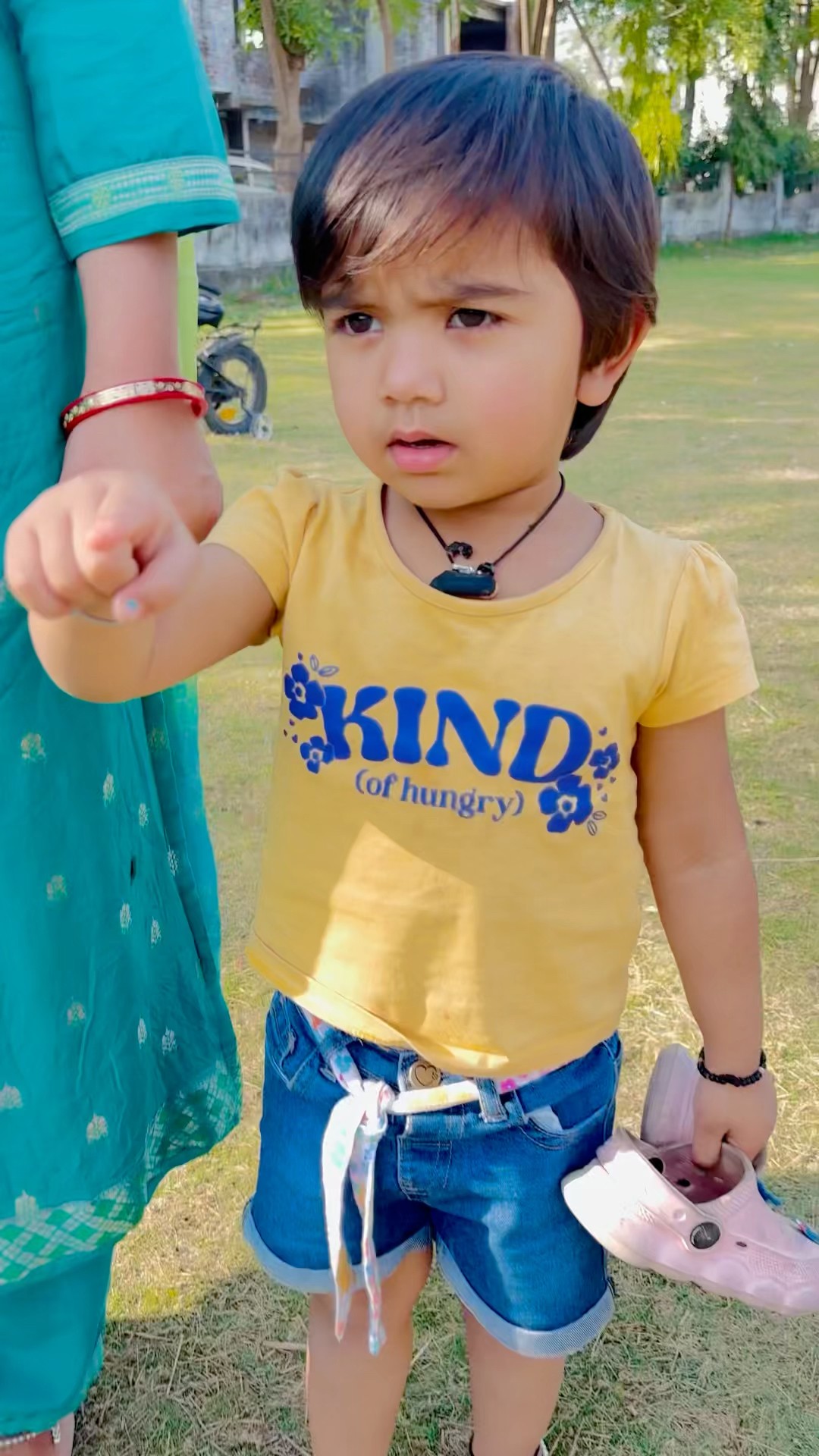 Ye awaz band kyu nhi ho rhi ?