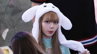 180708 토끼 모자 쓴 리사(Lisa's Rabbit hat) 블랙핑크(BLACKPINK) [여의도IFC몰팬사인회] 4K 직캠 by 비몽