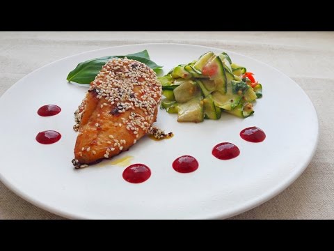Видео рецепт Вкусная курица с кунжутом в соусе