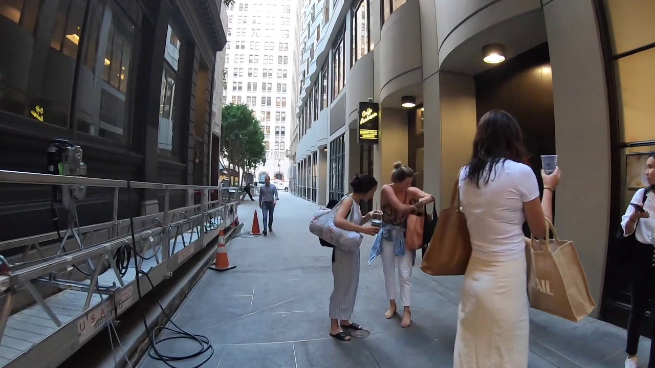 Смотреть видео