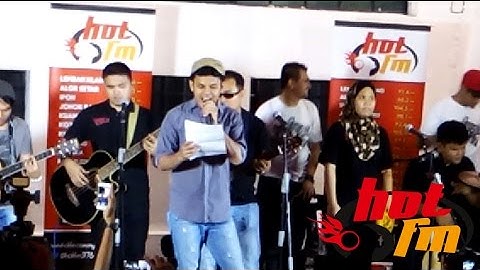 Awas - Caliph Buskers  and  KRU (Central Market) Hot Fm Crew #‎amkrewvscaliphbuskers
