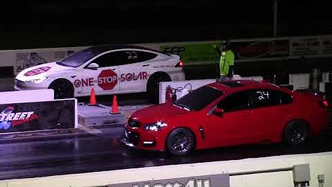 Tesla Plaid vs Chevy SS Drag Race