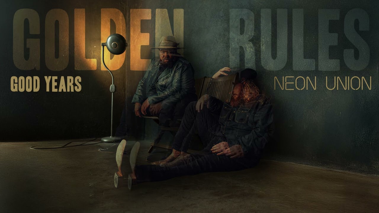 在 YouTube 上觀看「Neon Union - "Golden Rules" (Official Visualizer)」