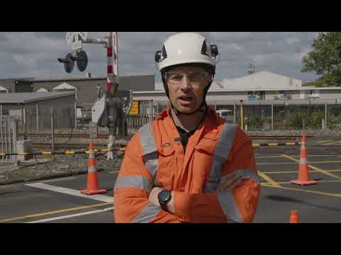 Level crossing maintenance in Auckland