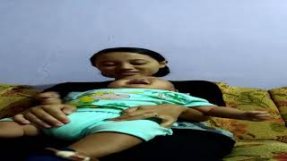 LUCUNYA !!!!! Bayi ini ketawa terbahak bahak sampai tersedak