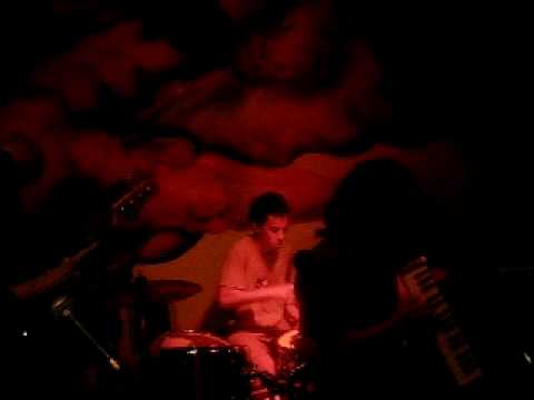 La Renken - En Vivo ( Aca No Mas Bar , Miraflores 09/01/10 ) - Pop Corn (Byron Lee - Renken Version)