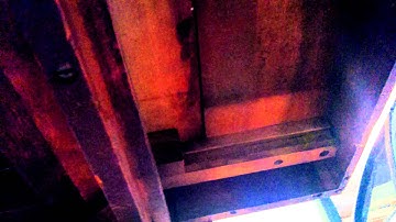 Antique draw leaf table