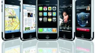 ITS A FLOATING iPHONE. HOW DOES HE DO IT! HES HOLDING IT WITH NO HANDS!