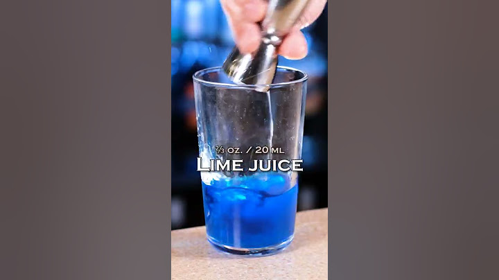 The most popular blue cocktail in the world 💙 Blue Lagoon #shorts