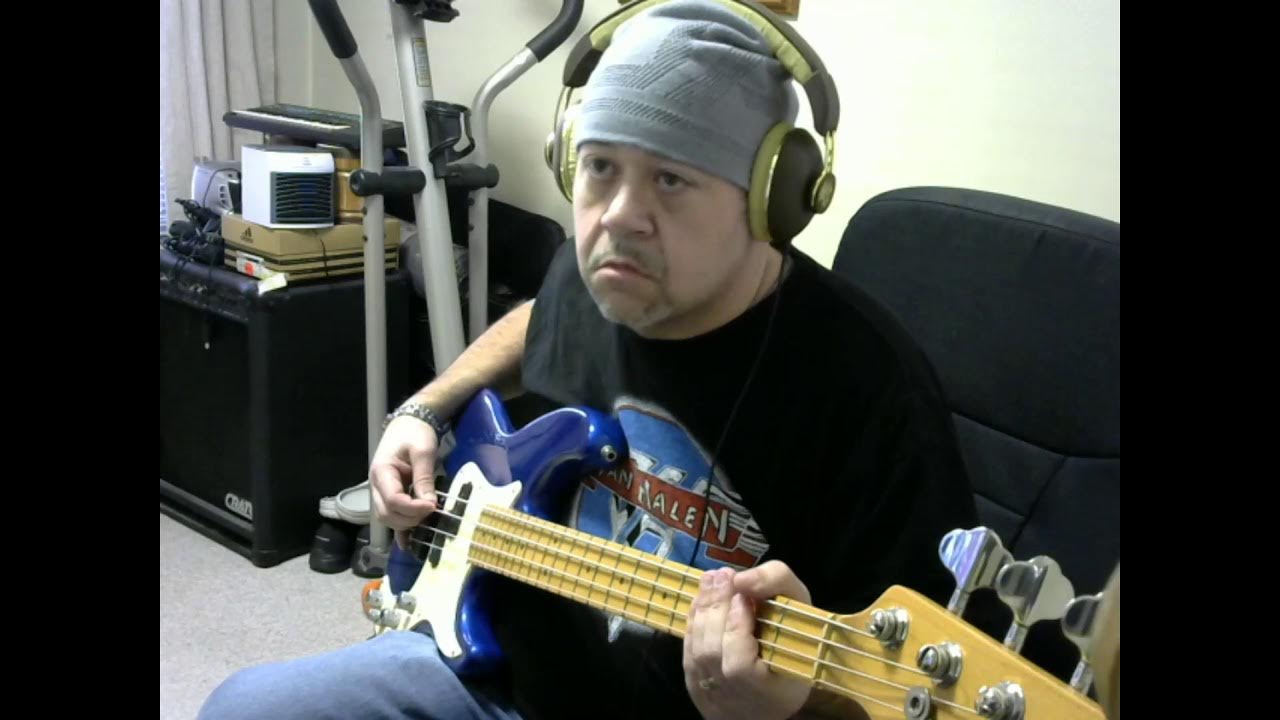 Bass Cover - Symptom of the Universe Bass Cover - Symptom of the Universe