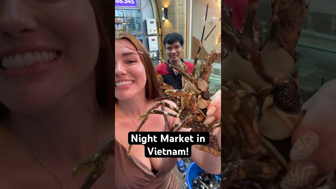 Всё, что я ела на ночном рынке во Вьетнаме! 