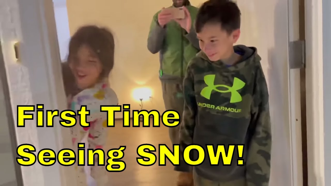 HURRY WAKE UP!! IT'S SNOWING! FIRST TIME SEEING SNOW!!!