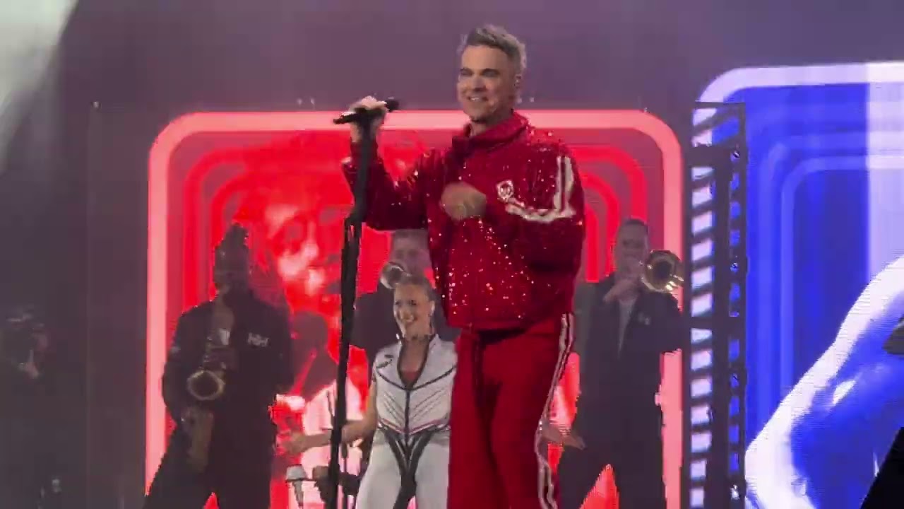 Robbie Williams - Rocket + Let me entertain you (Live Kaunas 01.08.2025)