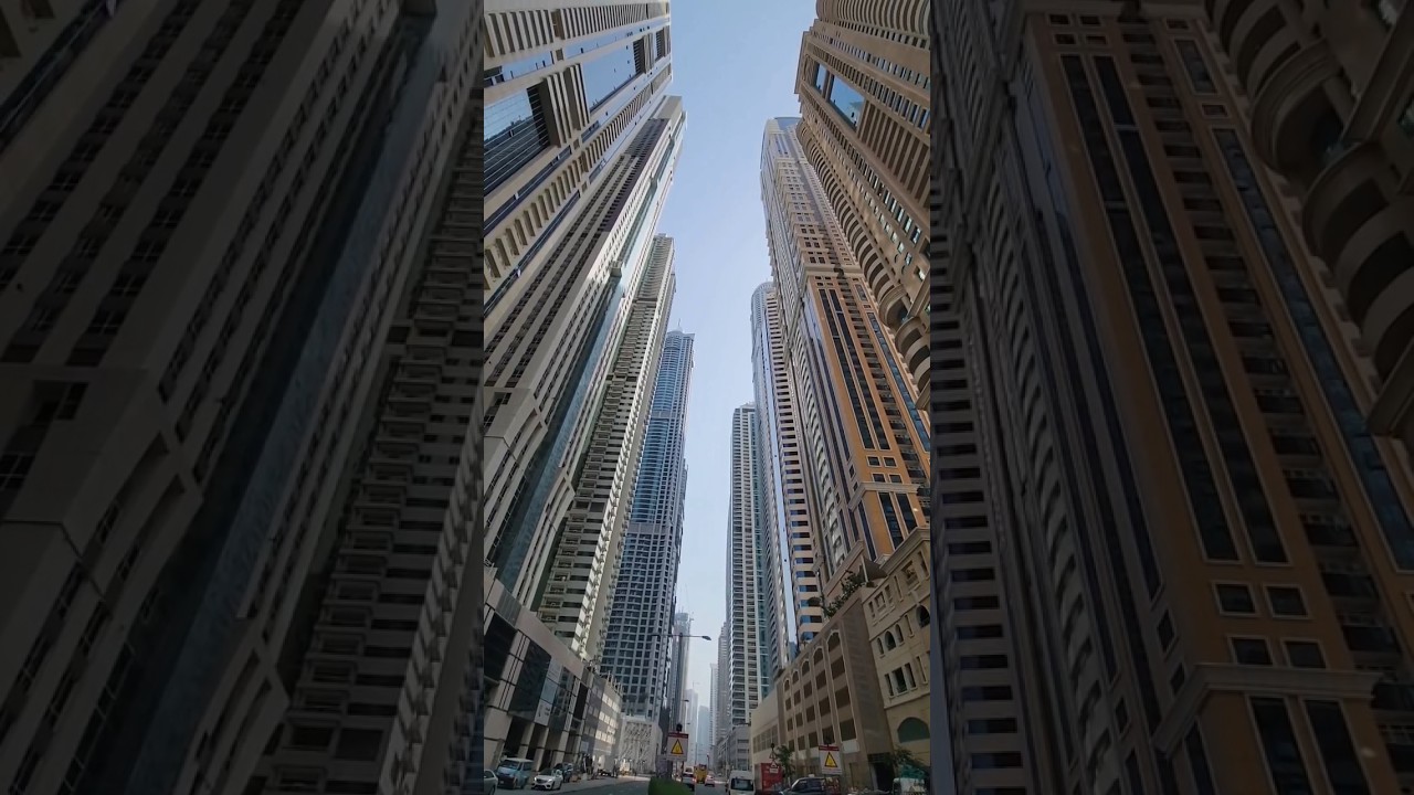 dubai Street view....🔥