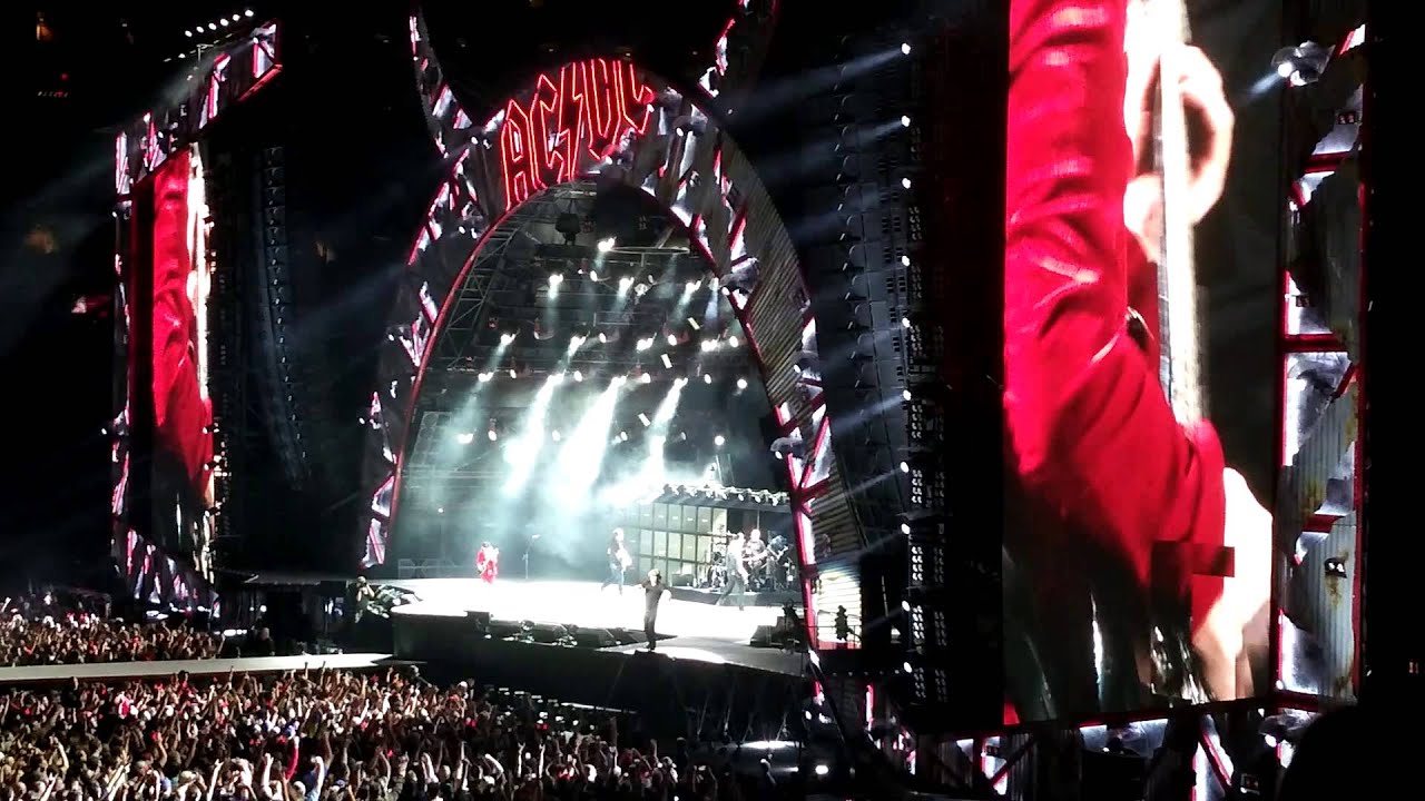 Rock or Bust-AC/DC August 26, 2015 @ Metlife Stadium - YouTube