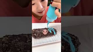 নীল জ্যাম আইসক্রিমে পরিণত হওয়া