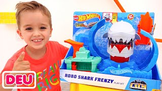 Nikita Viel Spaß Mit Spielzeugautos Hot Wheels City