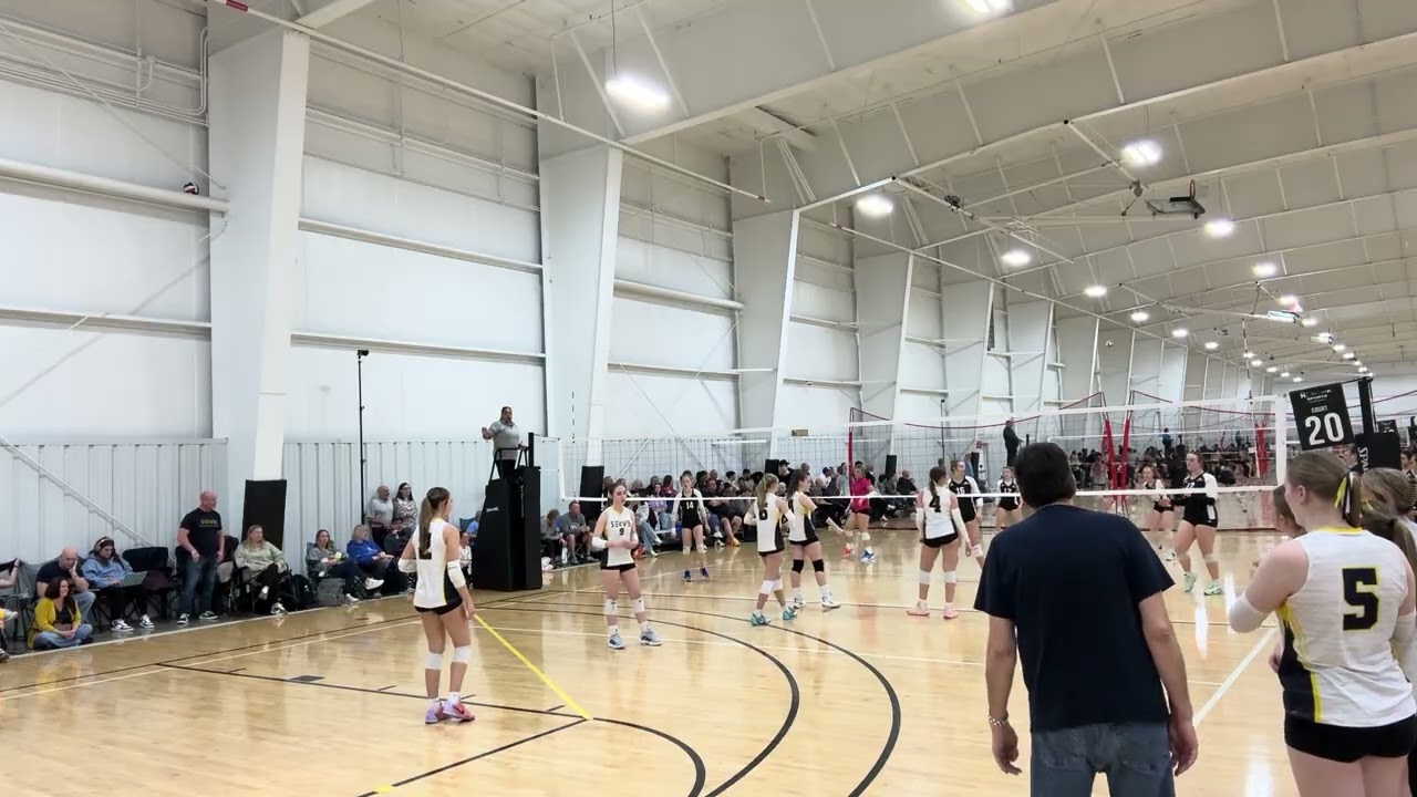 SEIVB 15 Ohana vs Apex 15 Black set 1