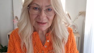 Jak Wystylizować Babciny Sweterek? 3 Propozycje Od