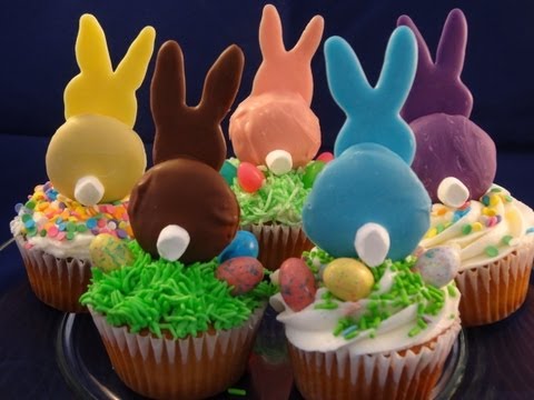 Decorating Cupcakes #118:  Easter Bunnies with yoyomax12