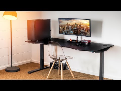 Minimalist Murdered-Out Desk